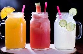 Agua de sabor natural