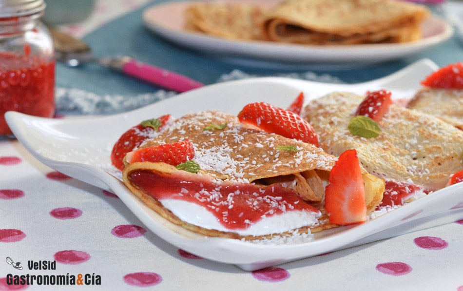 Crepa Mermelada  fresa y queso crema